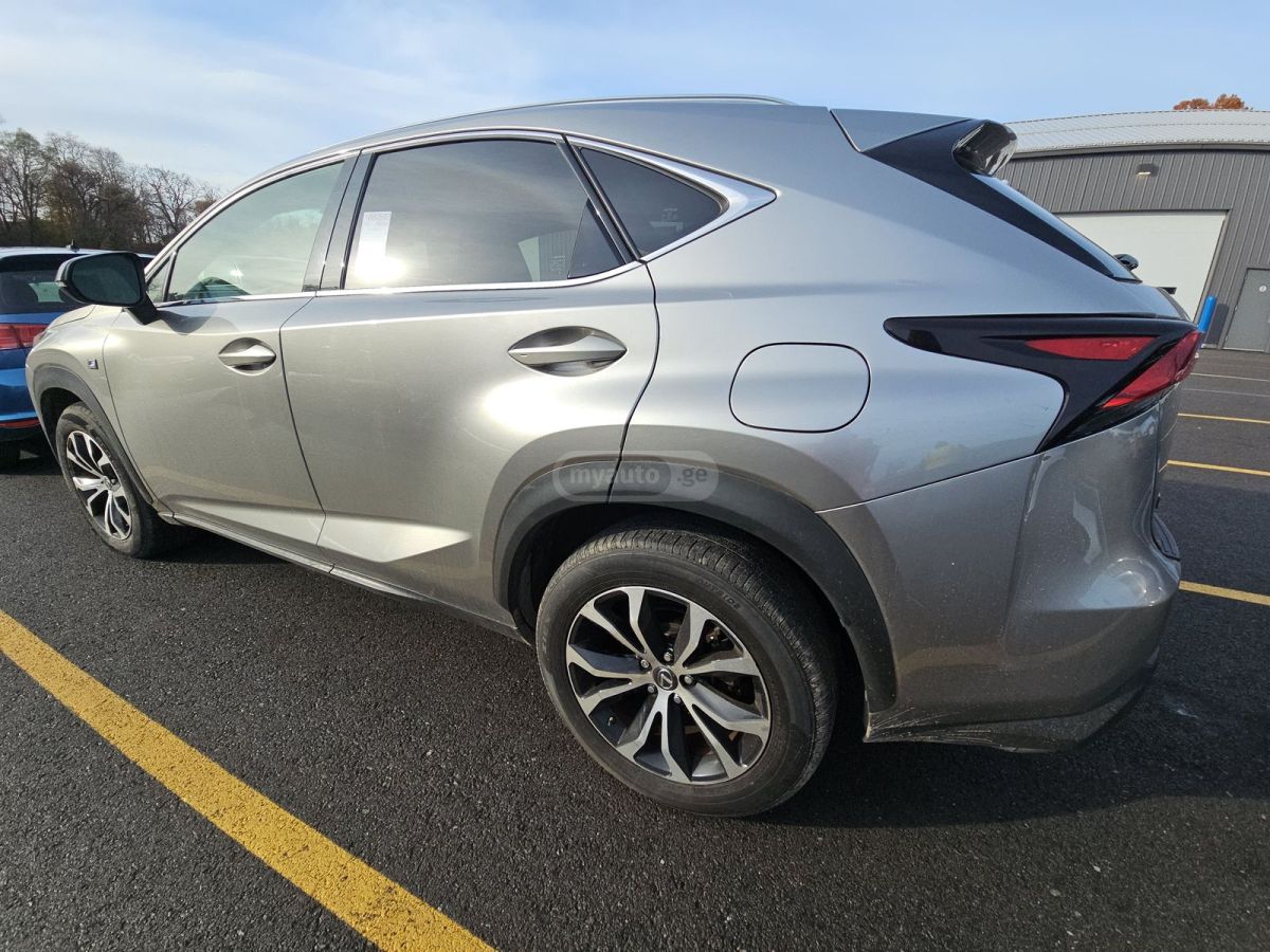 Lexus NX 200 2017 — photo 2