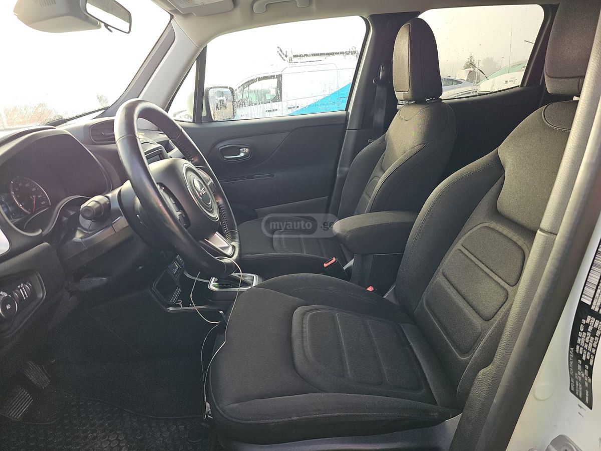 Jeep Renegade 2019 — photo 2