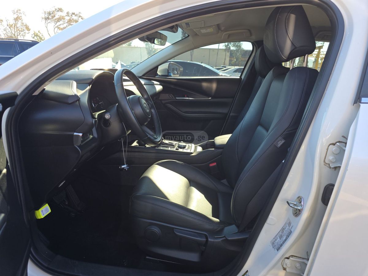 Mazda CX-30 2021 — photo 2