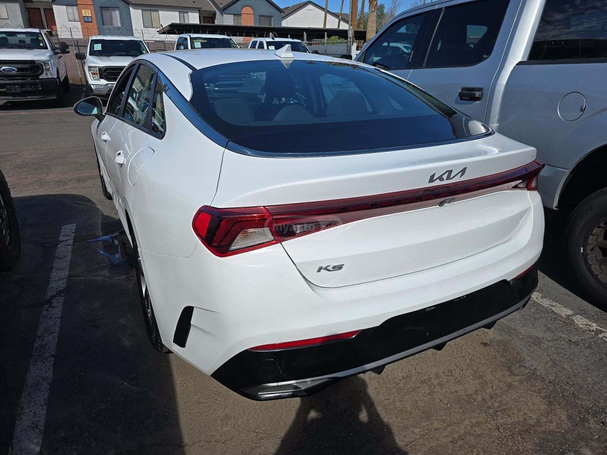 Kia K5 2021 — photo 2