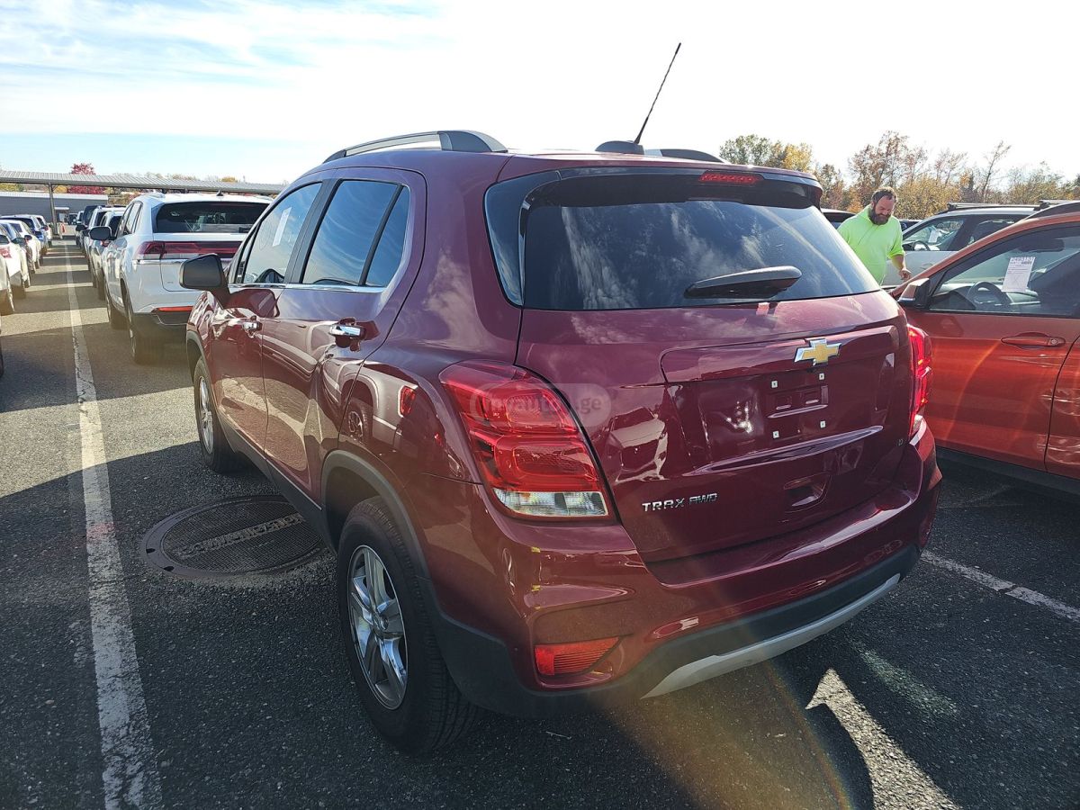 Chevrolet Trax 2019 — photo 2