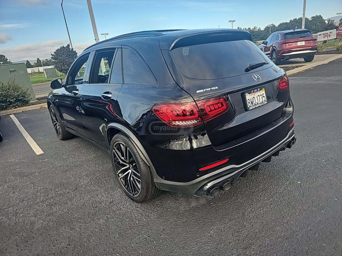 Mercedes-Benz GLC 43 AMG 2021 — photo 2