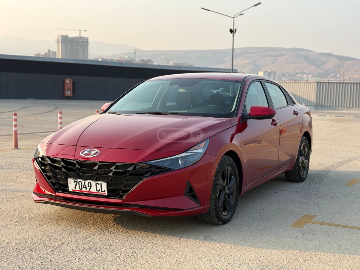 Hyundai Elantra 2020 — photo 2