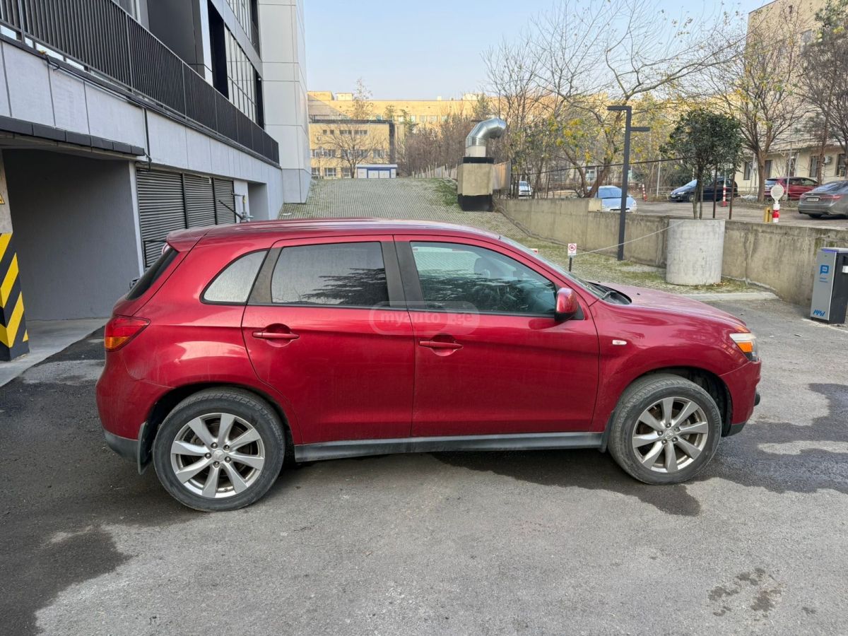 Mitsubishi Outlander Sport 2015 — photo 2