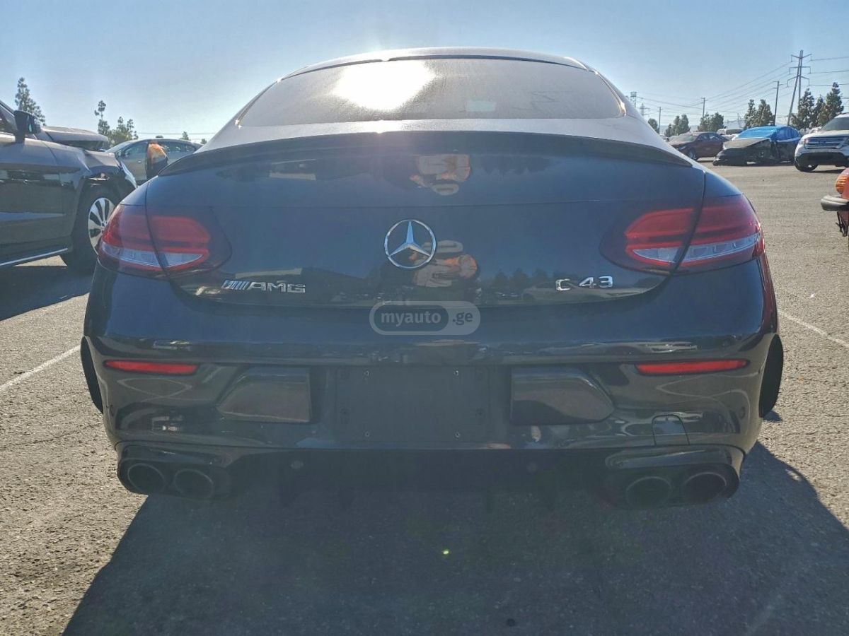 Mercedes-Benz C 43 AMG 2019 — photo 2