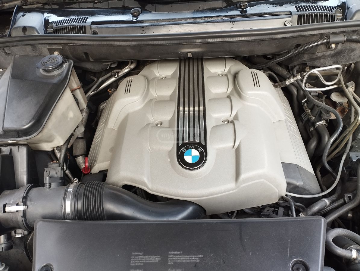 BMW X5 2003 — photo 2