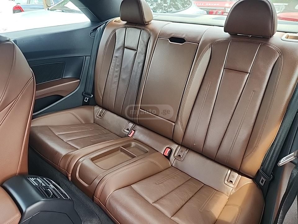 Audi A5 2018 — photo 2