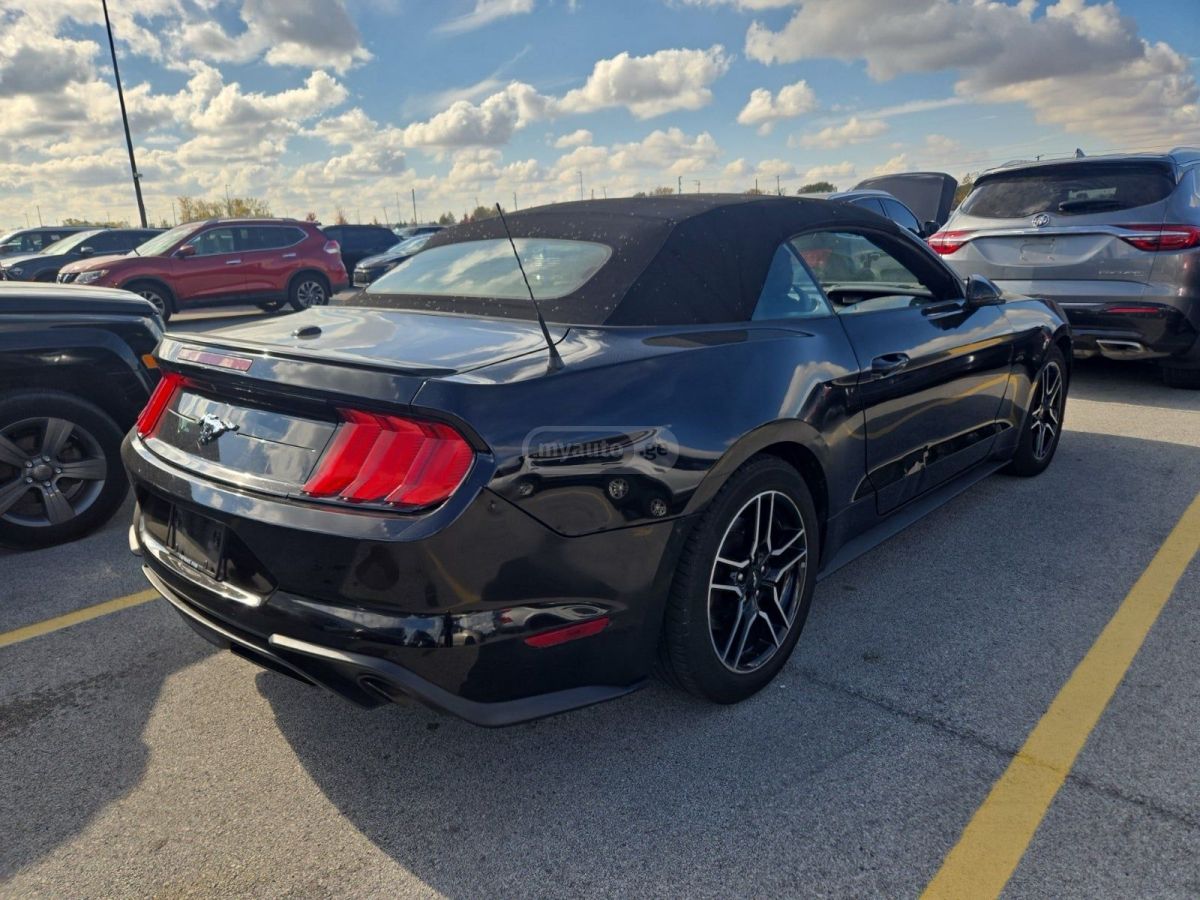 Ford Mustang 2018 — photo 2