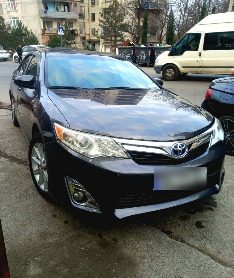 Toyota Camry 2013 — photo 2