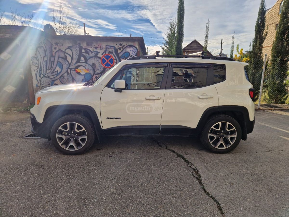 Jeep Renegade 2018 — photo 2