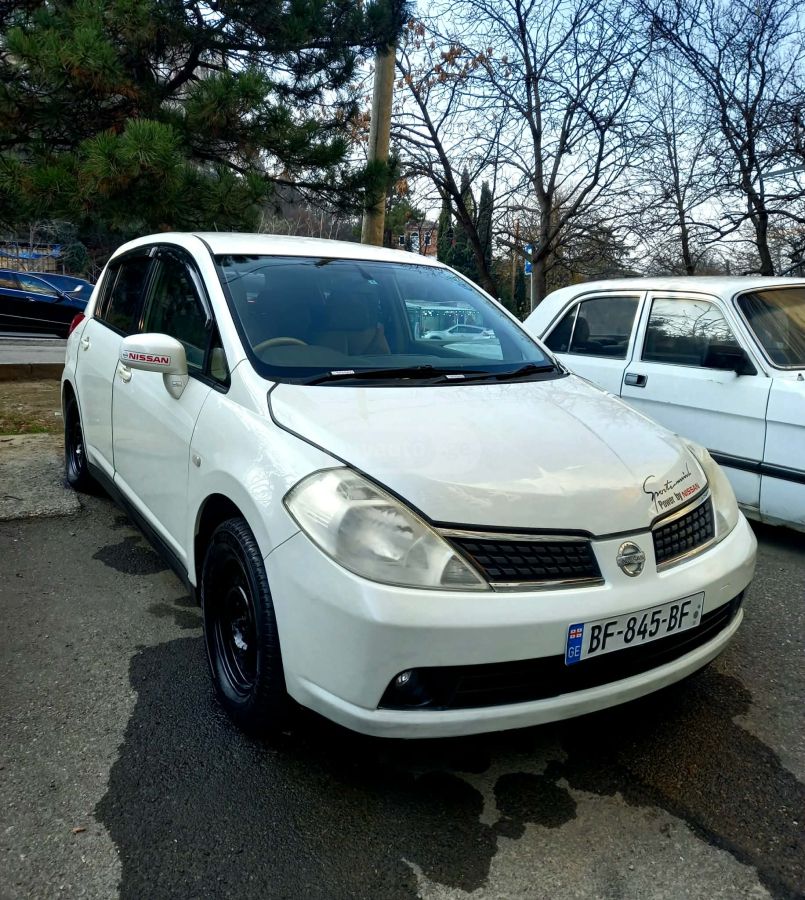 Nissan Tiida 2006 — photo 2