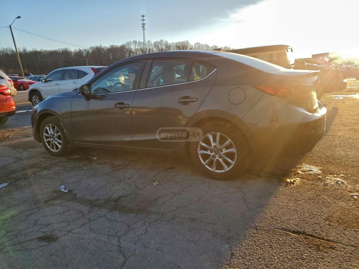 Mazda 1300 2015 — photo 2
