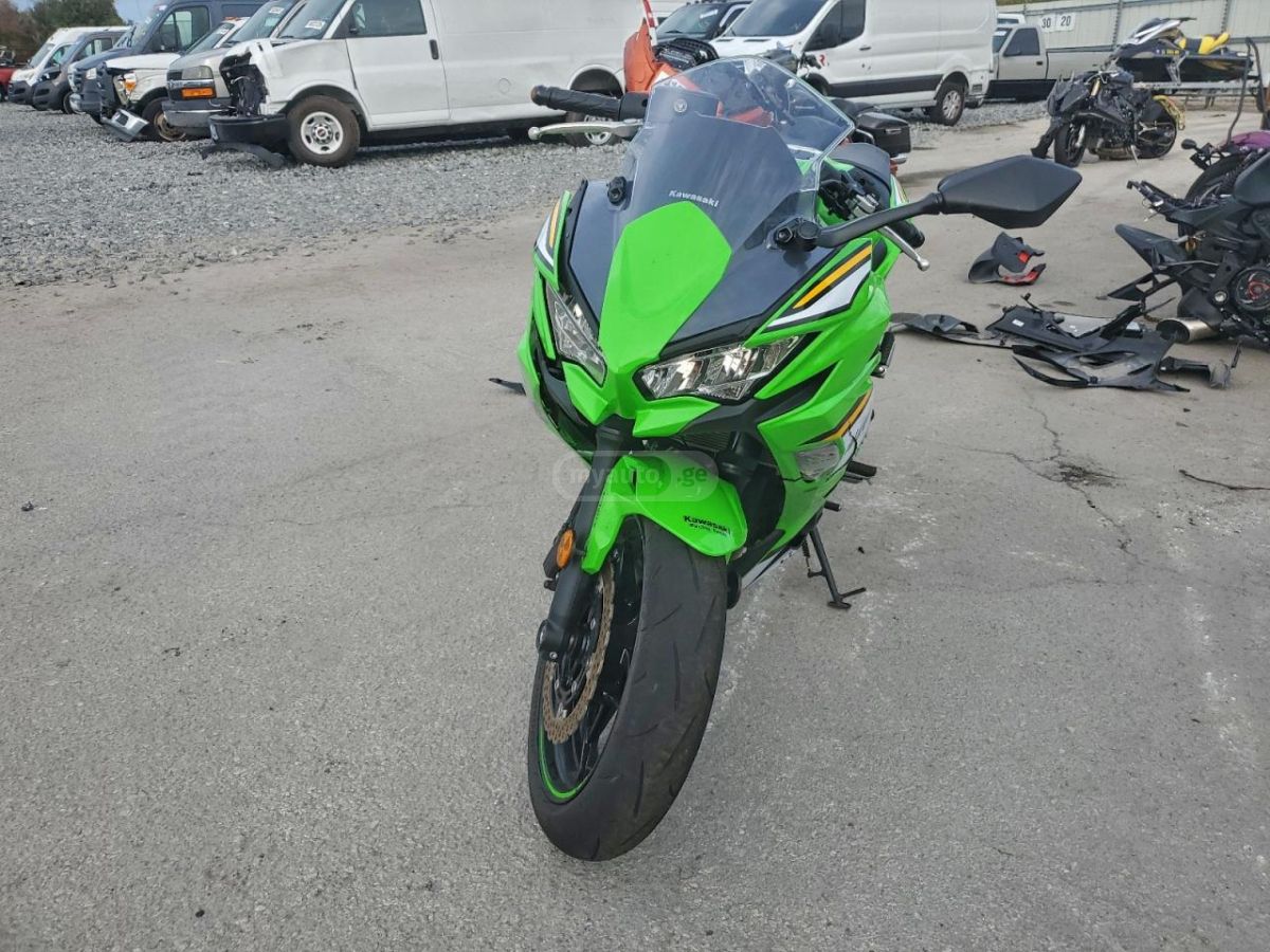 Kawasaki Ninja 650 2025 — photo 2