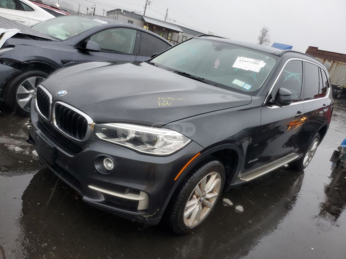 BMW X5 2014 — photo 2