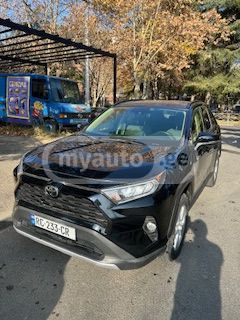 Toyota RAV4 2019 — photo 2