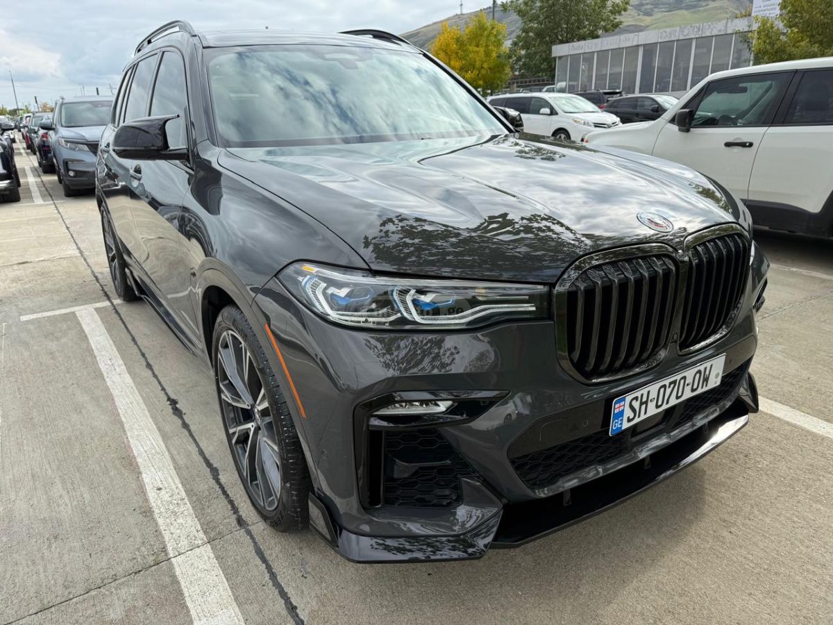 BMW X7 2022 — photo 2
