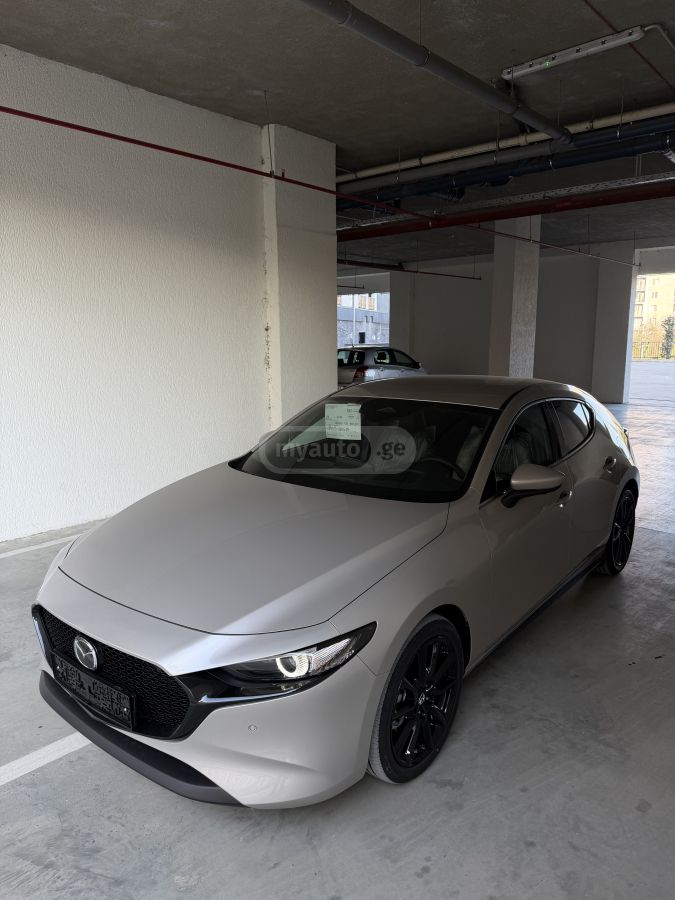 Mazda Mazda3 2025 — photo 2