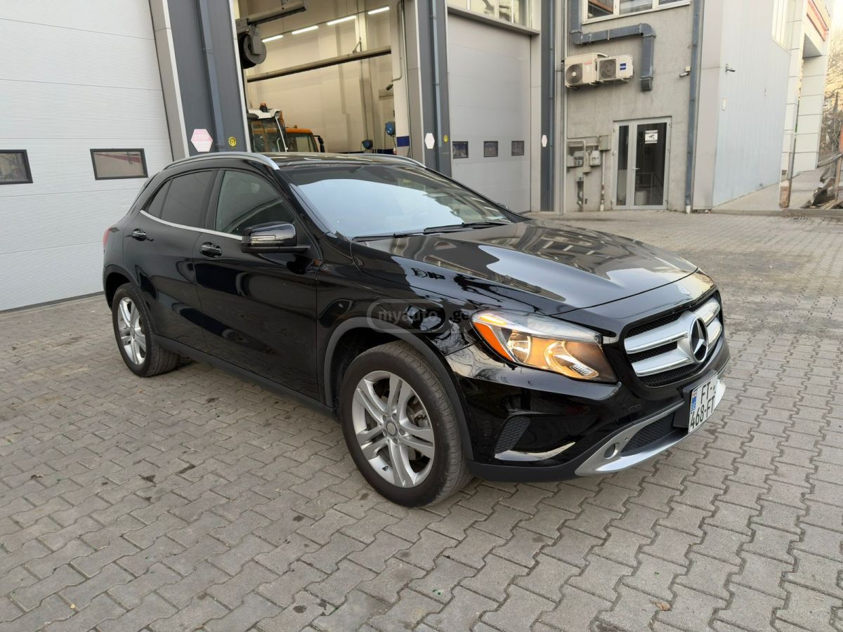 Mercedes-Benz GLA 250 2016 — photo 2