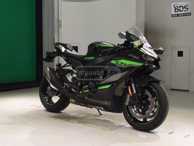 Kawasaki ZX-10 Ninja 2023 — photo 2