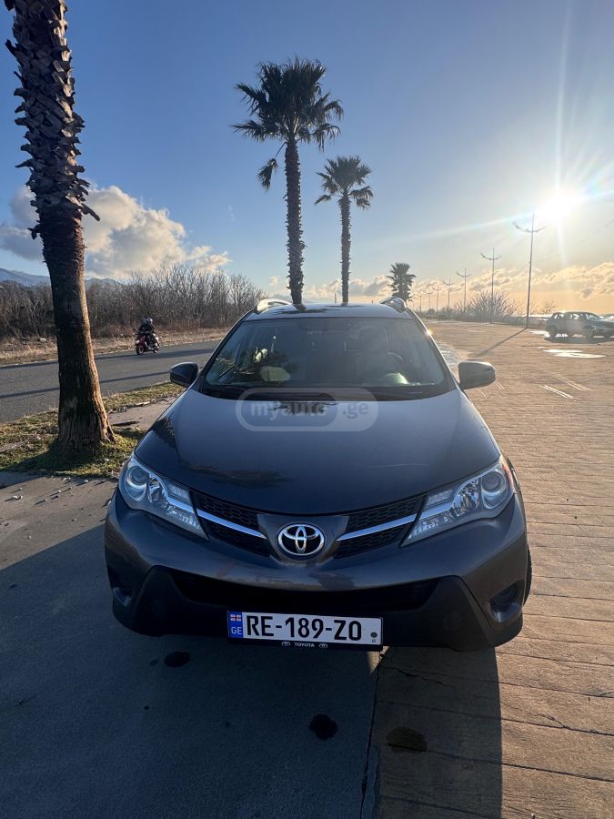 Toyota RAV 4