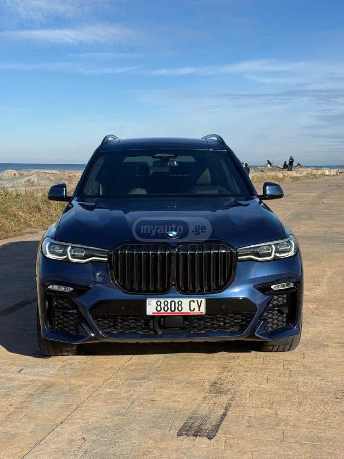 BMW X7