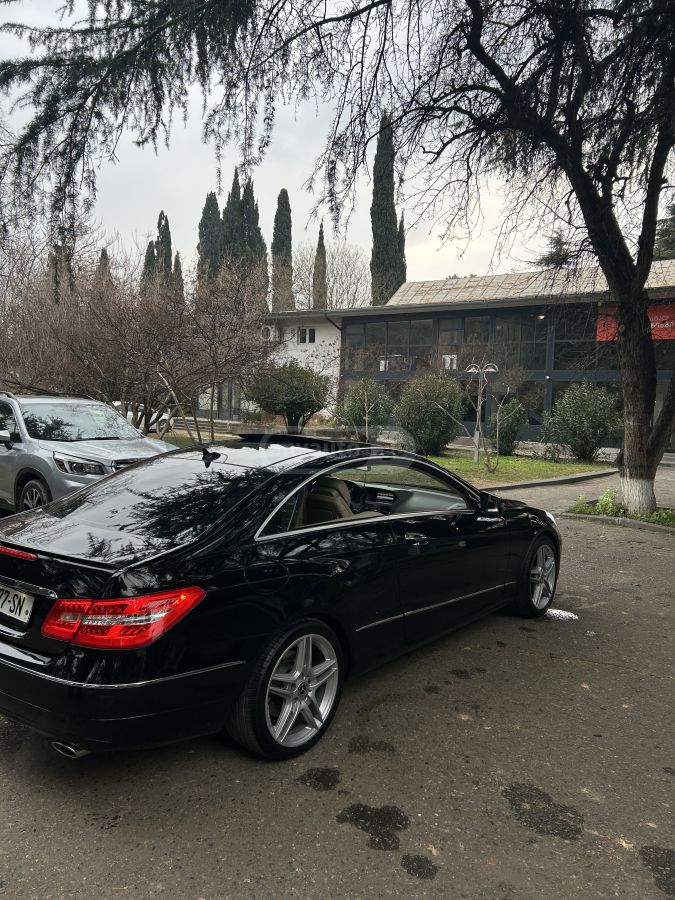 Mercedes-Benz E 350