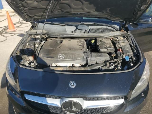 Mercedes-Benz CLA 250 2018 — photo 2