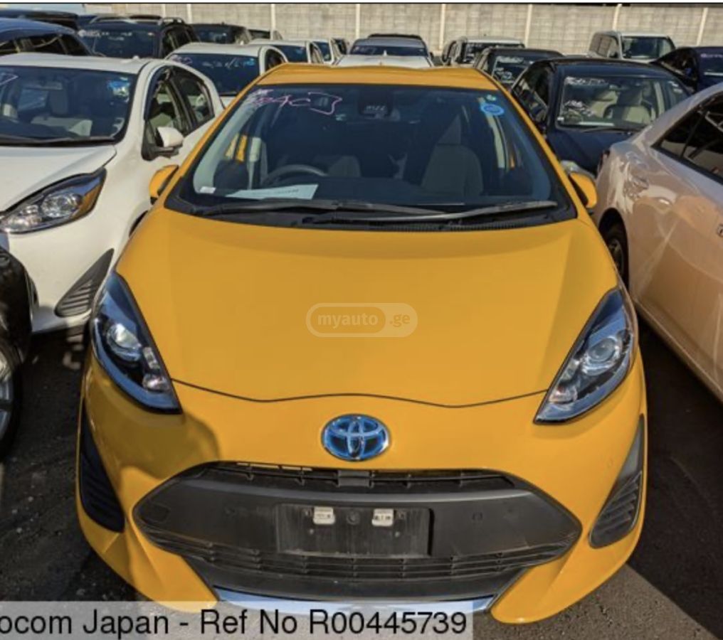 Toyota Aqua 2019 — photo 2
