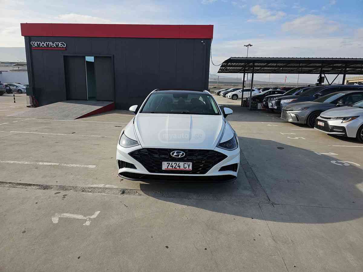 Hyundai Sonata 2022 — photo 2