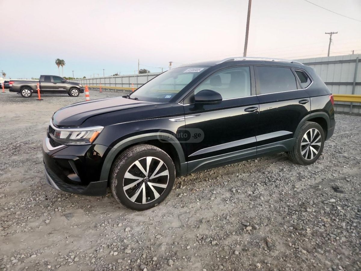 Volkswagen Taos