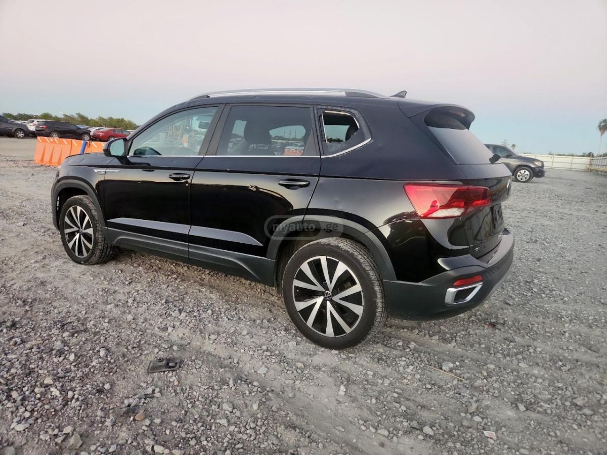 Volkswagen Taos 2022 — photo 2