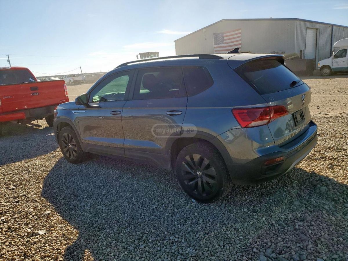 Volkswagen Taos 2024 — photo 2