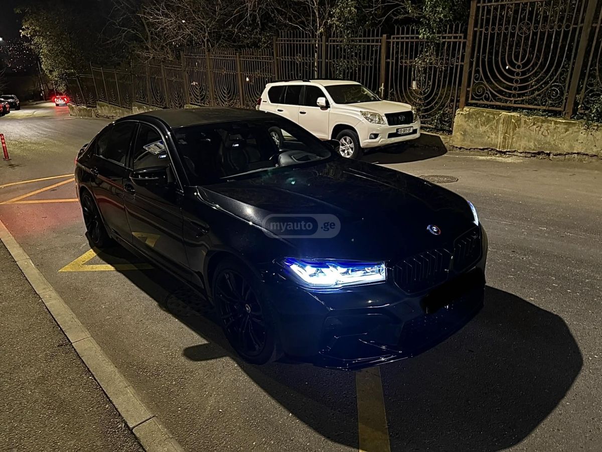 BMW M5
