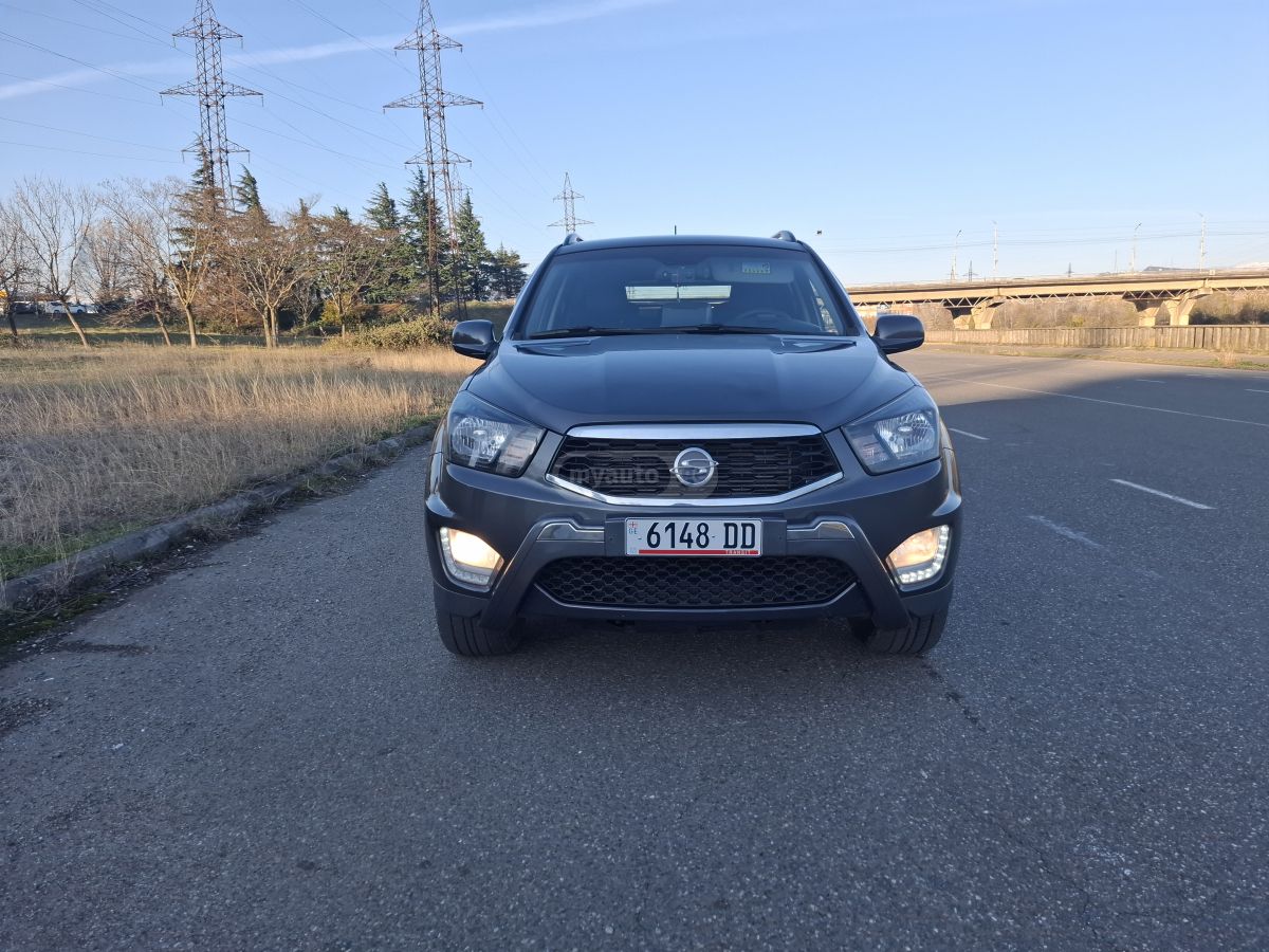 Ssangyong Korando 2017 — photo 2