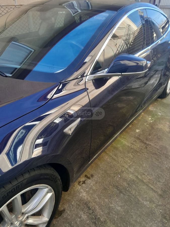 Tesla Model S 2014 — photo 2