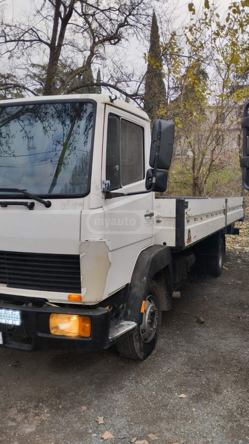 Mercedes-Benz Vario 1989 — photo 2
