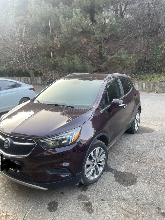Buick Encore 2017 — photo 2