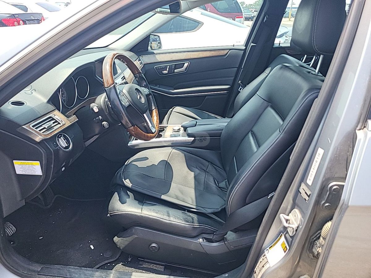 Mercedes-Benz E 350 2014 — photo 2