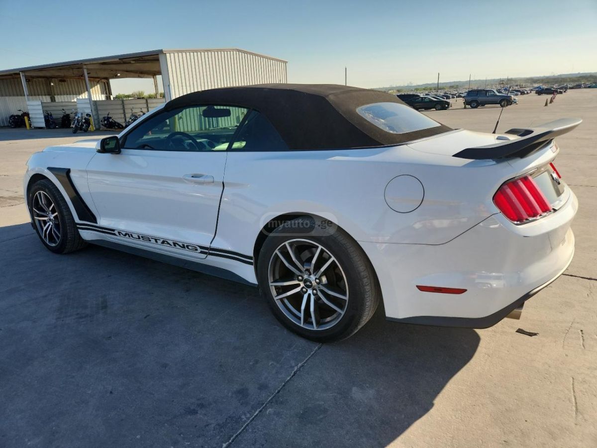 Ford Mustang 2015 — photo 2