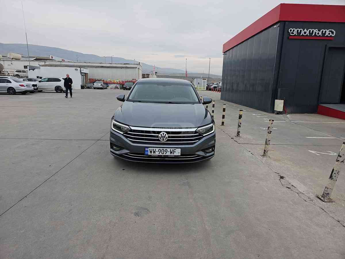 Volkswagen Jetta 2021 — photo 2