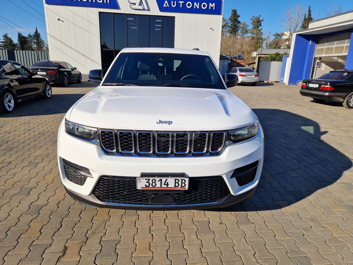 Jeep Grand Cherokee 2025 — photo 2