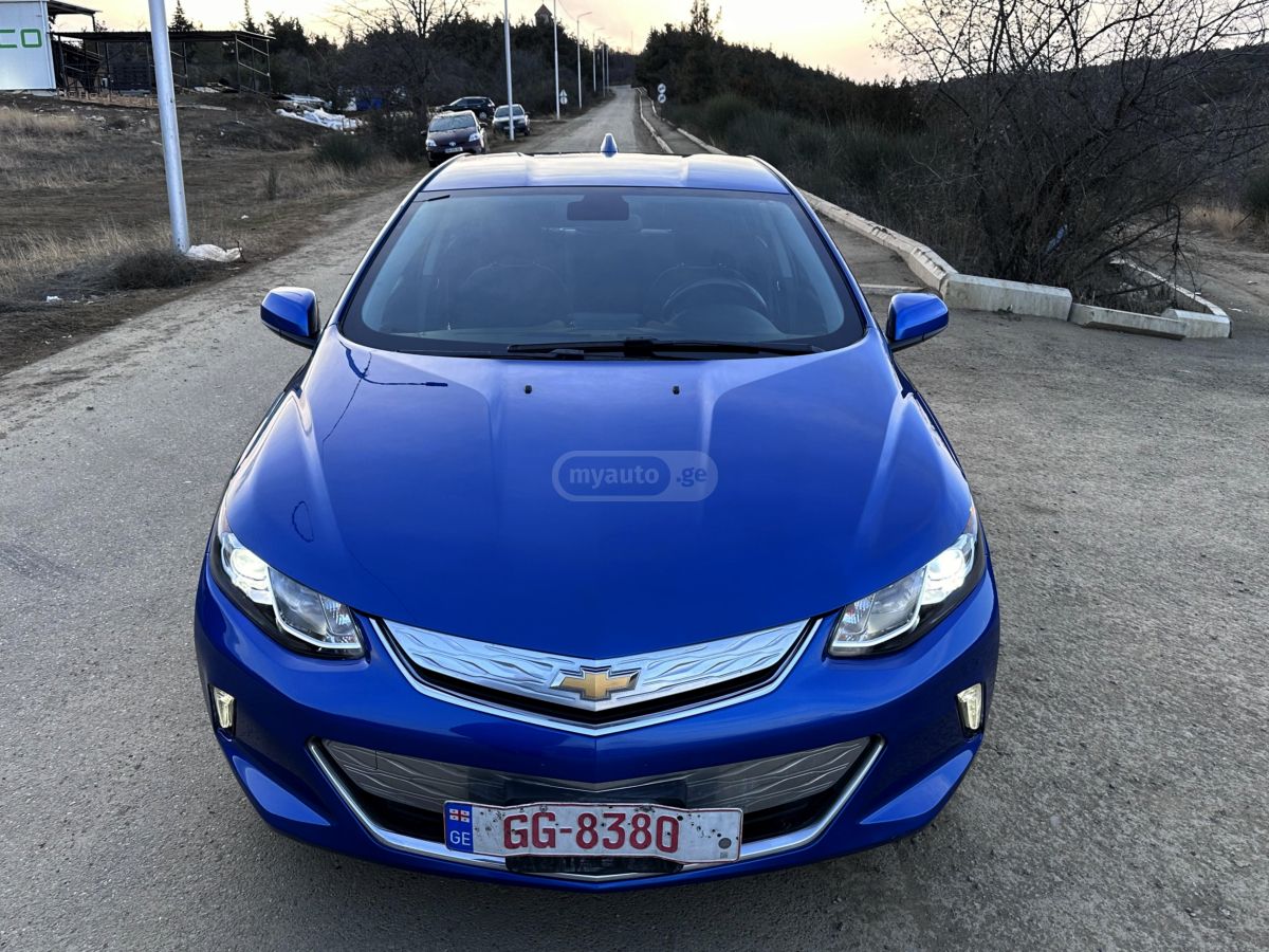 Chevrolet Volt 2016 — photo 2