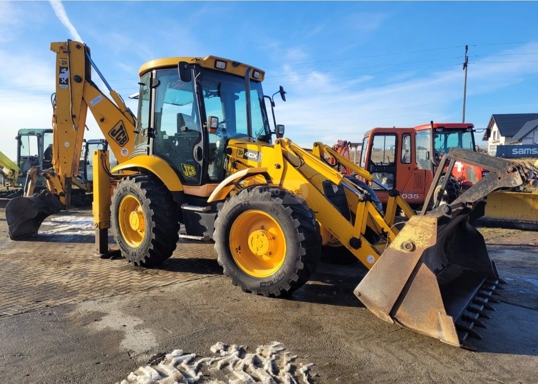Jcb 4CX 2005 — photo 2