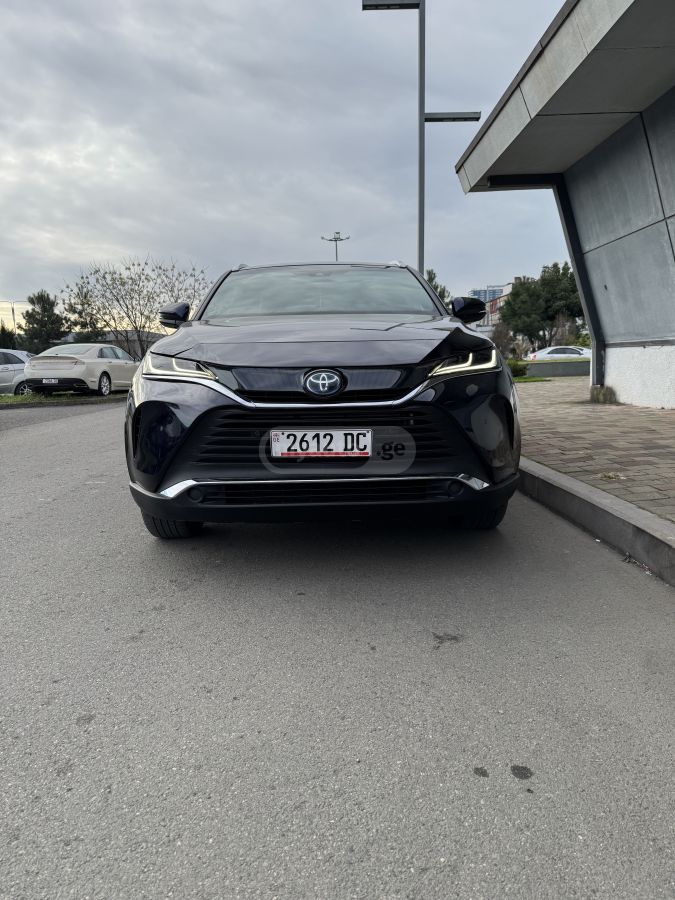 Toyota Venza 2021 — photo 2