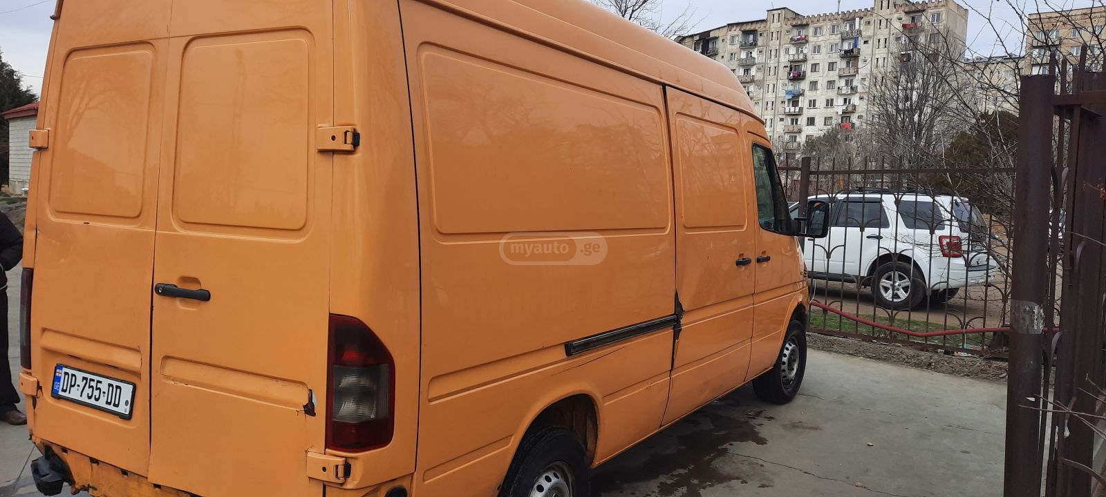 Mercedes-Benz Sprinter 2004 — photo 2