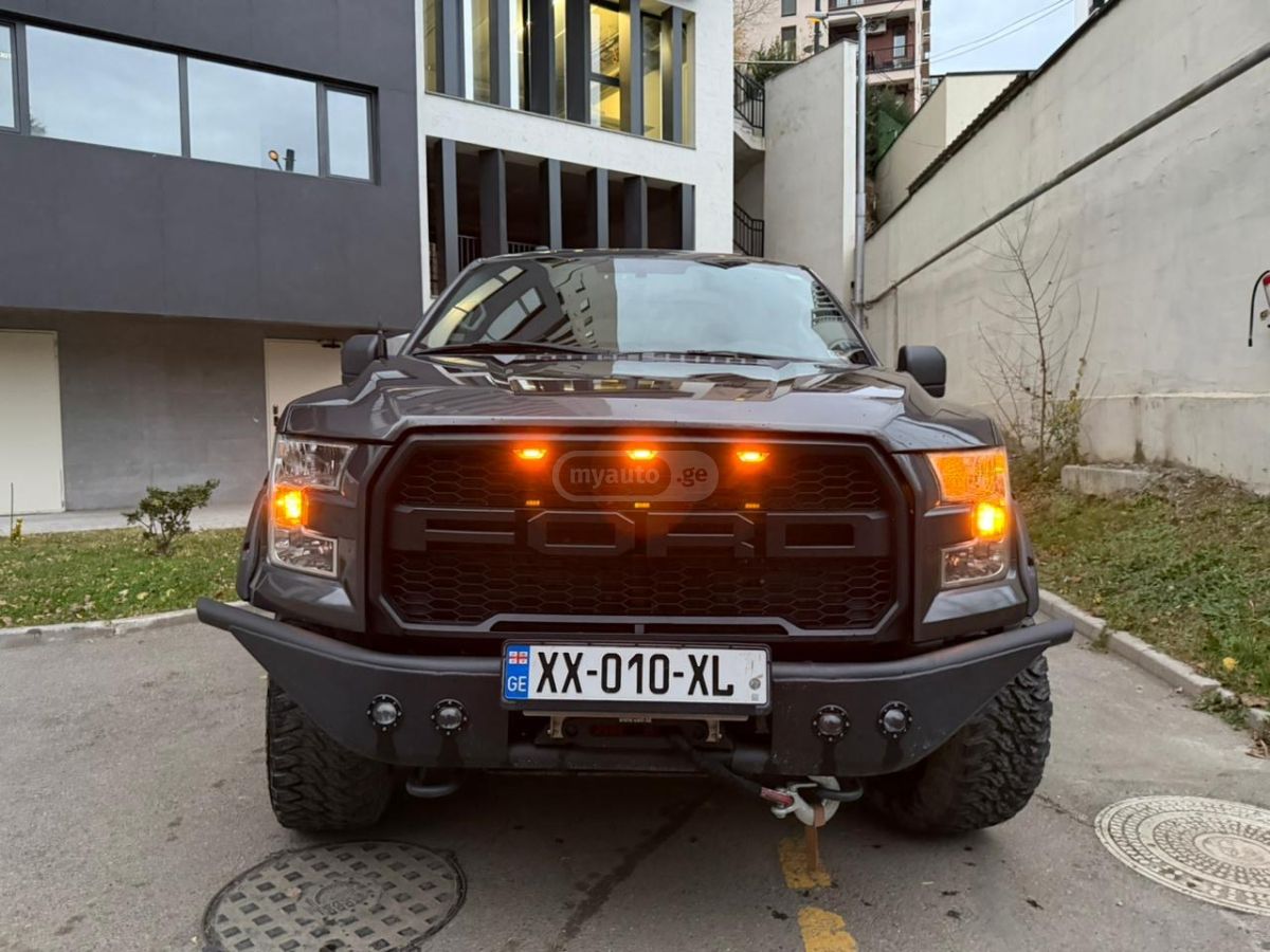 Ford F-150 2016 — photo 2