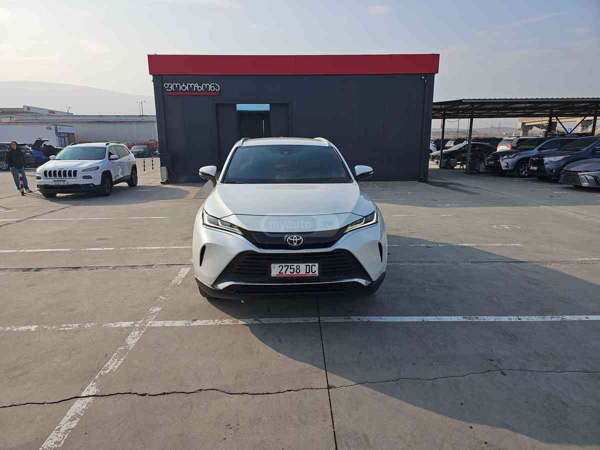 Toyota Venza 2021 — photo 2