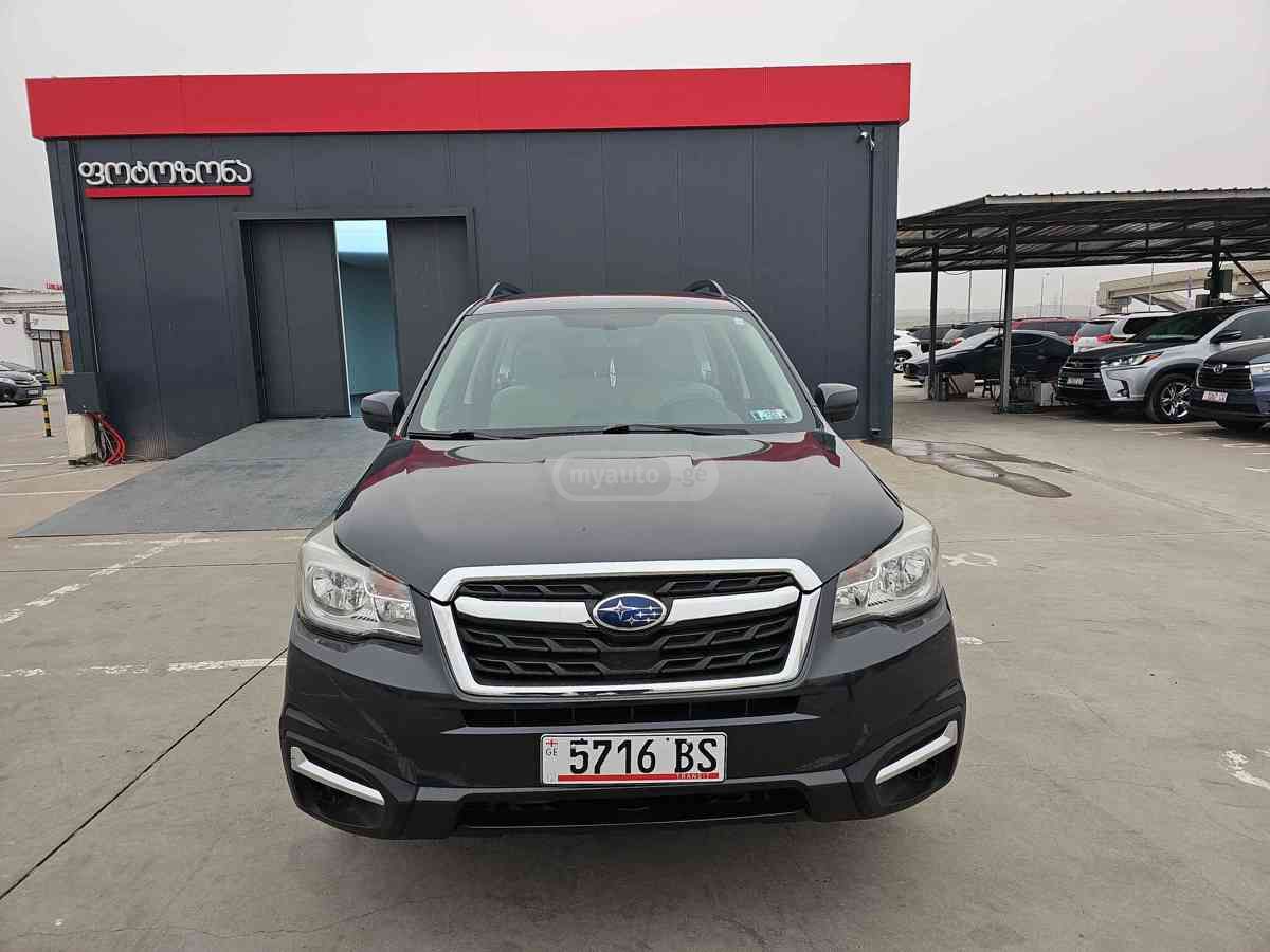 Subaru Forester 2017 — photo 2