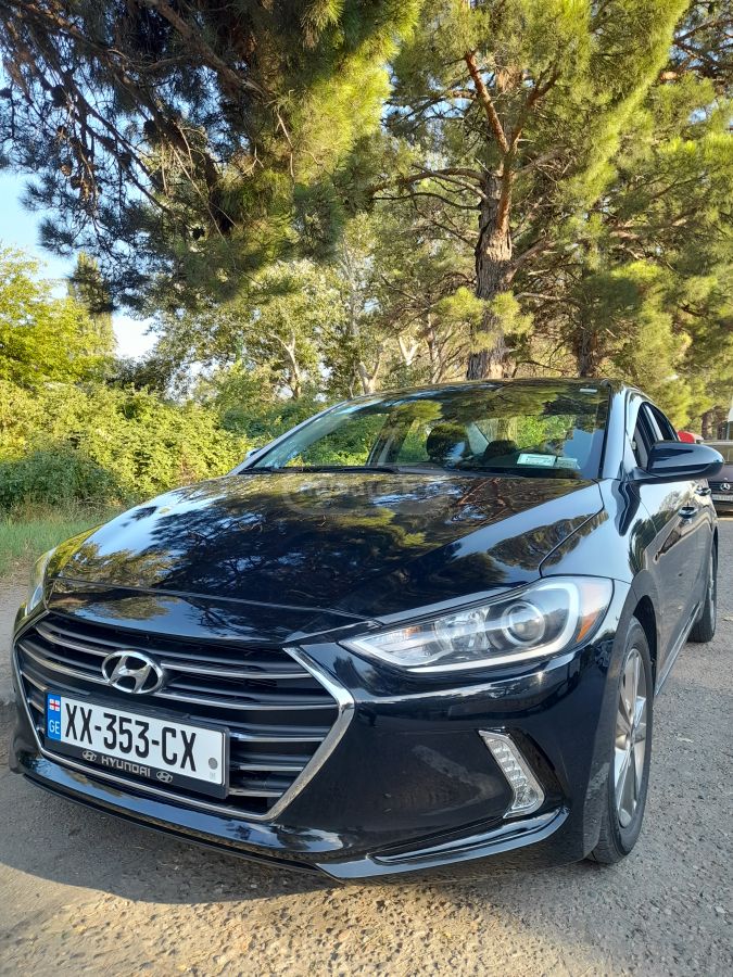 Hyundai Elantra