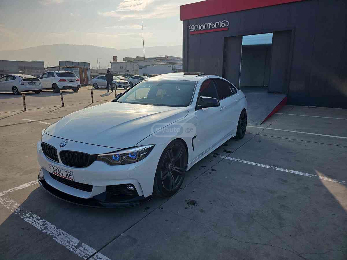 BMW 428